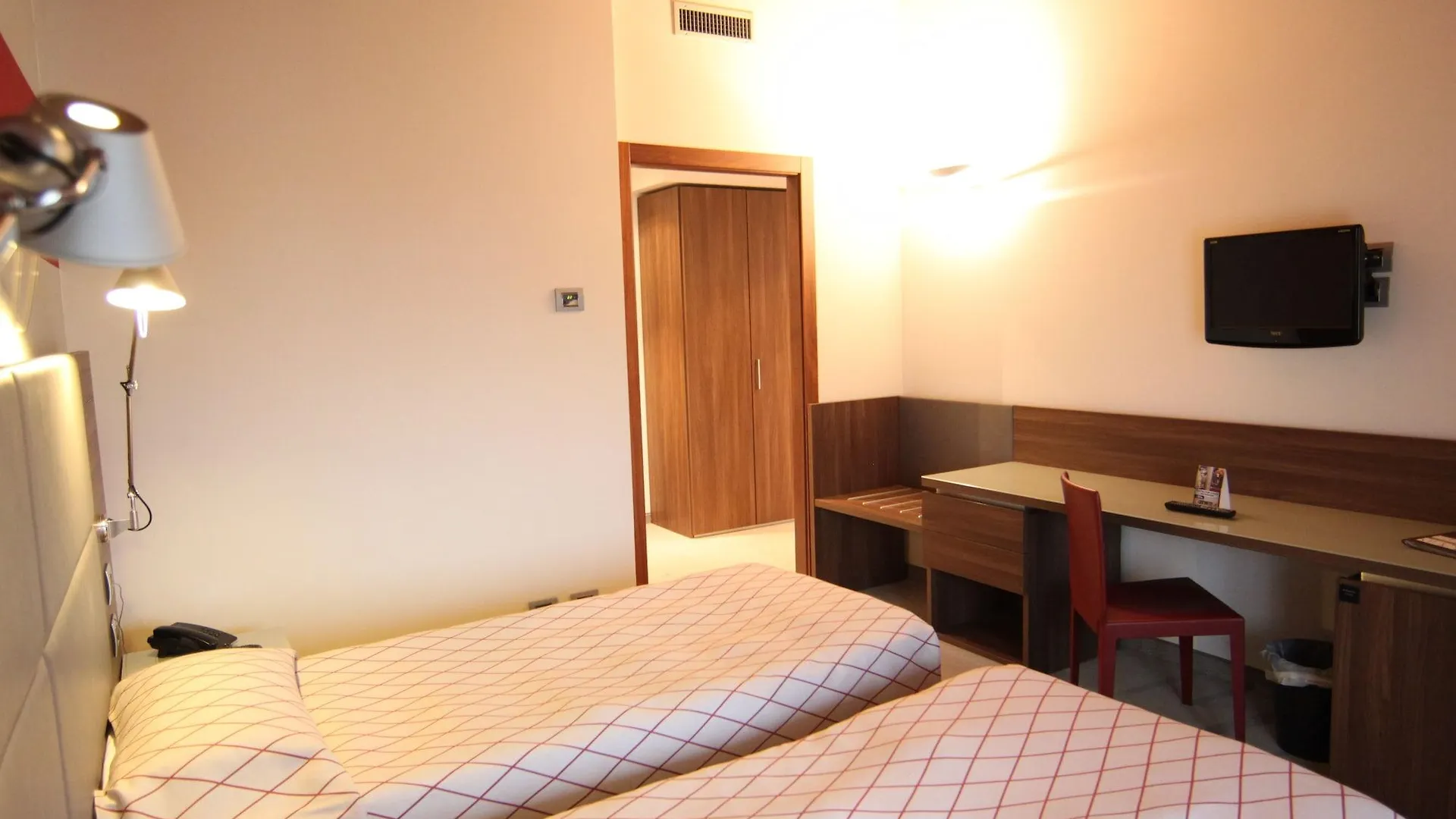 Apartment Hotel Del Parco Vigevano