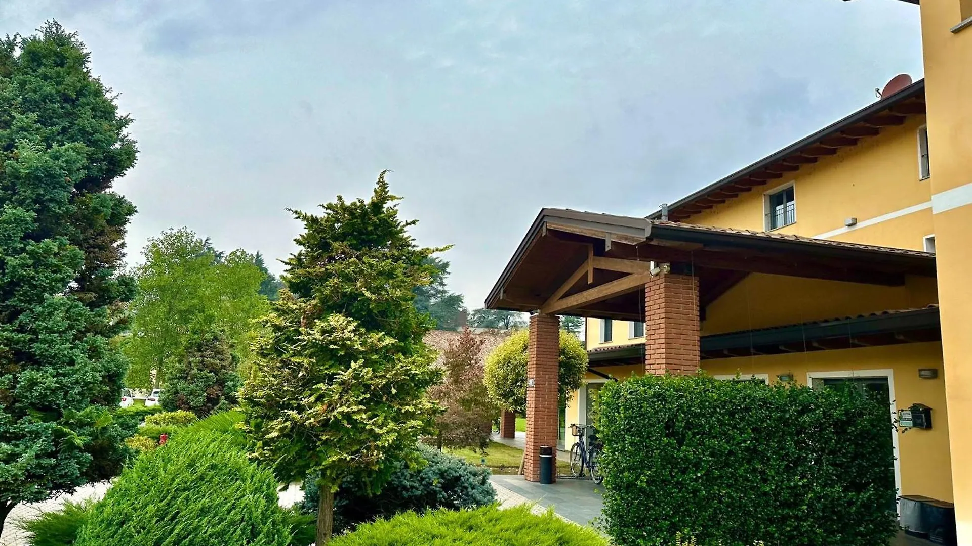 Hotel Del Parco Vigevano Apartment